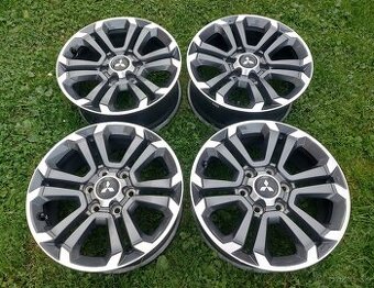 7,5x18 6x139,7 r18 - 4ks NOVÉ disky MITSUBISHI L200