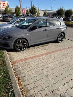Fiat Tipo 1.6 e-torq,S-Desing,benzin+plyn,automat