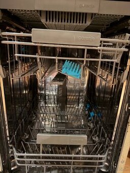 Predám umývačku riadu