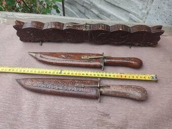 Nože stredný 30€ ostatné 25€ kus