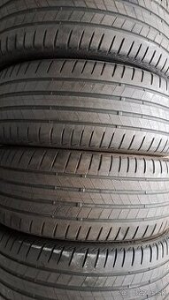 Predám 4ks jazdené letné 235/40r20-96V Bridgestone