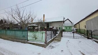 Predaj rodinný dom Nitrianske Pravno časť Solka, pozemok 815