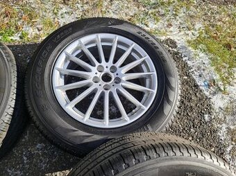 zimní Alu kola Jaguar F-Pace R18 – originál sada s