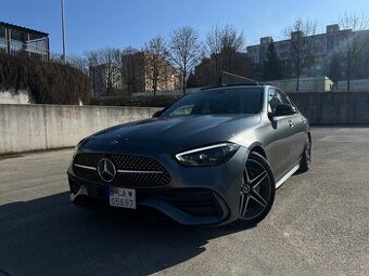 Mercedes-Benz C220 Sedan