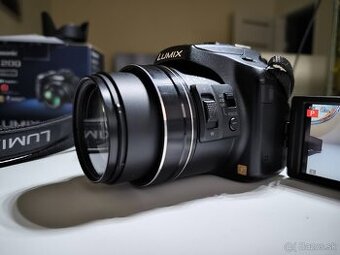 Panasonic Lumix Fz200 komplet príslušenstvo + brašna