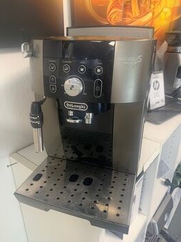 Repasovane kavovary za zlomok ceny - delonghi magnifica