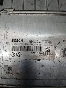 Riadiaca jednotka motora KIA 1.6 benzín