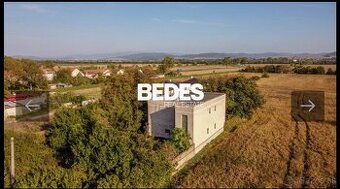 ZNÍŽENÁ CENA ‼️ 🏡 Veľký rodinný dom s investičným potenciálo