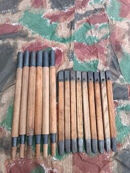 Predám originál stanové kolíky a tyčky z 1.csr, SŠ,ww2