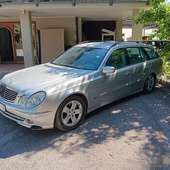 Mercedes E211, 648961, 722626