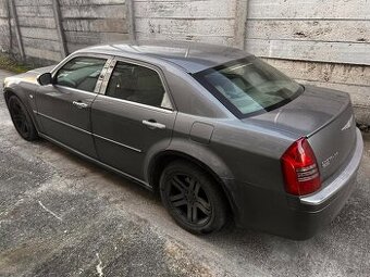 predam diely na chrysler 300c 160kw 3,0 crd šedý strieborny