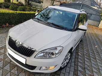Predám Skoda fabia combi 1.2TSI Ambiente facelift r.v 2012 -