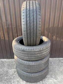 Letné pneu Goodyear 215/55 R17
