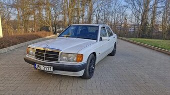 Mercedes benz w201 190E