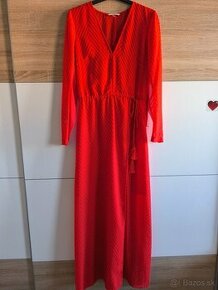 Dlhé červené dámske šaty
