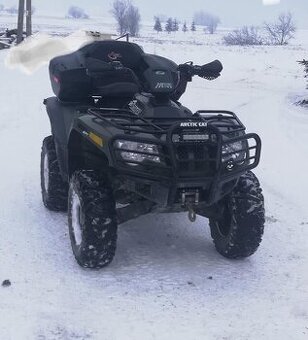 Predám štvorkolku arctic cat 500