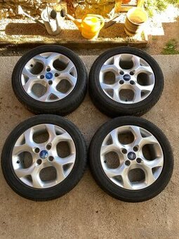 Ford Fiesta - Sada Kolies 195/50 R15