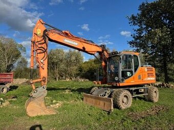 Kolový bagr / rypadlo Doosan DX 160 W - 3, SPZ