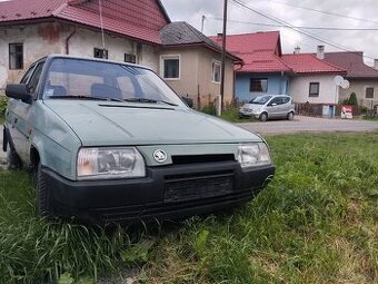 Škoda favorit 136