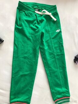 Predam nove teplaky 4F a nohavice H&M vel. 128