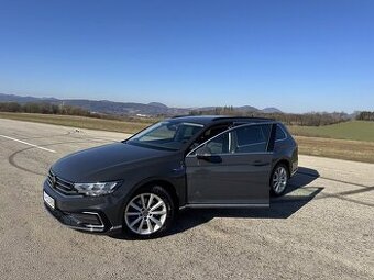 VW Passat GTE 1.4 TSI Plug-In Hybrid