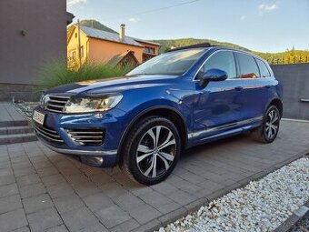 Touareg II Facelift R-line 3.0 TDI