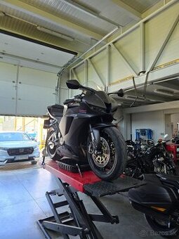 Honda cbr 600 RR 2025