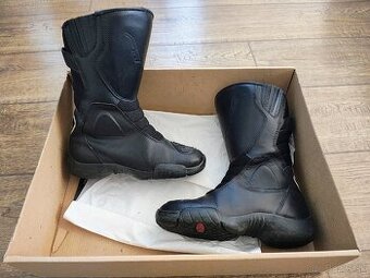 Predám topánky na motorku