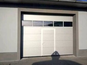 Garážova brána s malými dverami kúpim