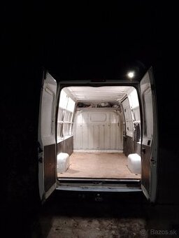 Predám Peugeot Boxer 2,2 HDI