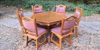 Masivny rozkl.stôl+6 ks masivné stoličky
