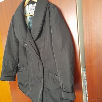 Predám kabát.