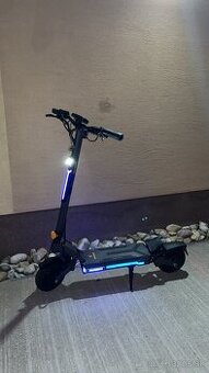 Ausom DT2Pro - Nová E-kolobežka