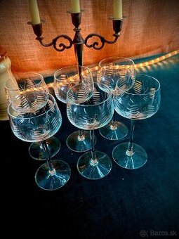 Retro brúsené poháre na stopke