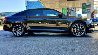 ŠKODA SUPERB SPORTLINE 2.0 TDI DSG