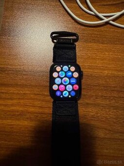 Apple Watch Series 9 45mm midnight aluminium case