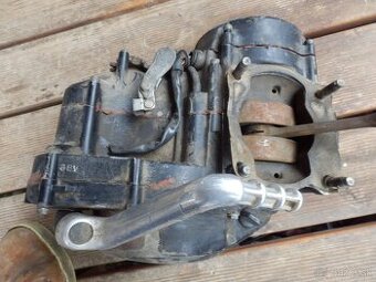 kupim valec a piest na Yamaha TY 240 Trial