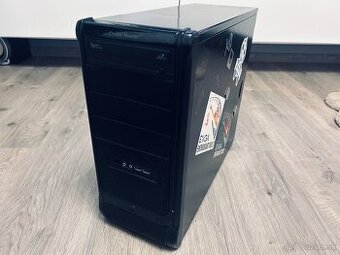 I7 7700 ,8GB, R9280X 3GB