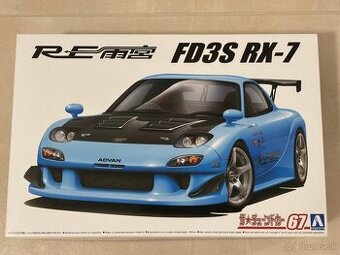 Plastikový model Mazda RX-7