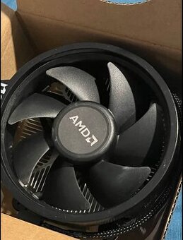 Predám  orginál chladič na AMD RYZEN 5 5600x