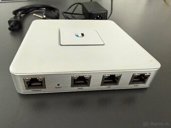 UniFi USG security gateway