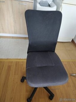 Kancelárska stolicka