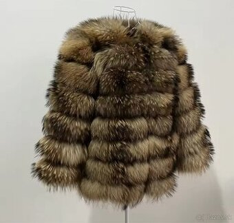 Luxusný prírodný kožuch z myvala