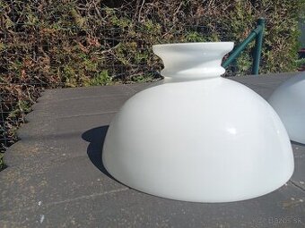 Predám pekné tienidla