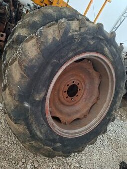 PREDAM NAFUKANY PAR KOLIES TRAKTOR ZETOR 16-9X34