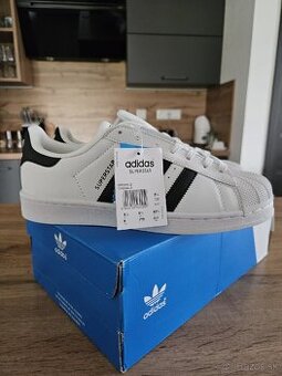 Adidas Superstar W/B
