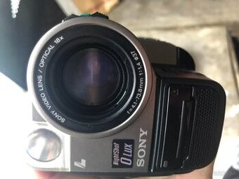 Sony handycam330x