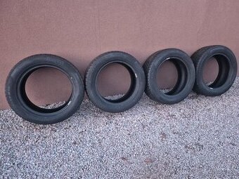 Predam značkové zimne Pirelli 235/55 r18