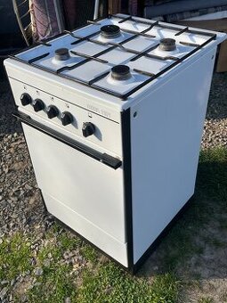 Plynový sporák MORA 1101