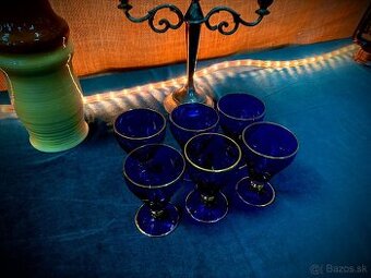 Sada modrých Poharov Bohemia